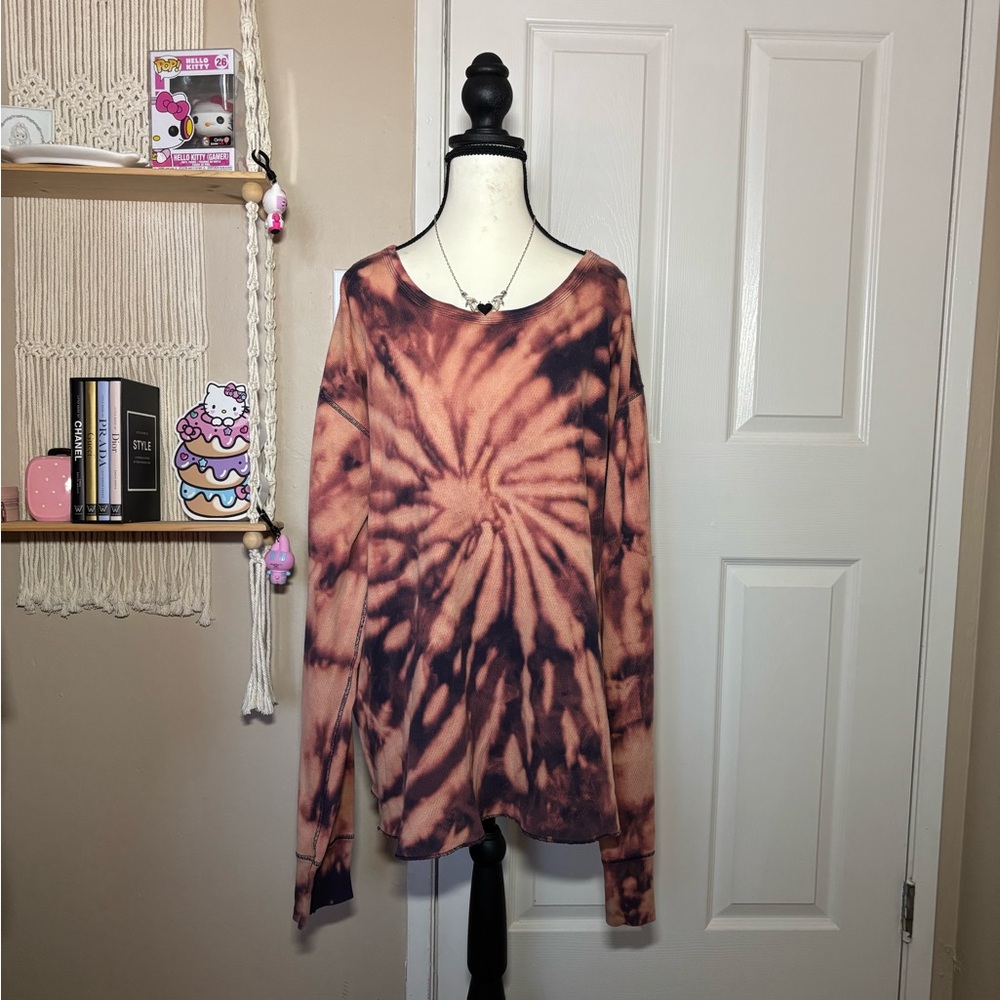 BVD Orange and Black Tie-Dye Sweatshirt